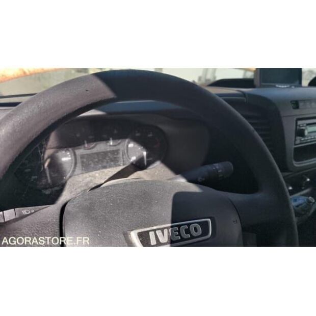 Iveco Daily-48277645
