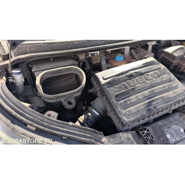 Iveco Daily-48277649