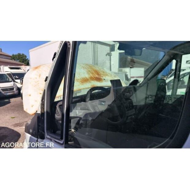 Iveco Daily-48277663