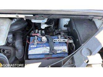 renault-traffic-1469631-48277857