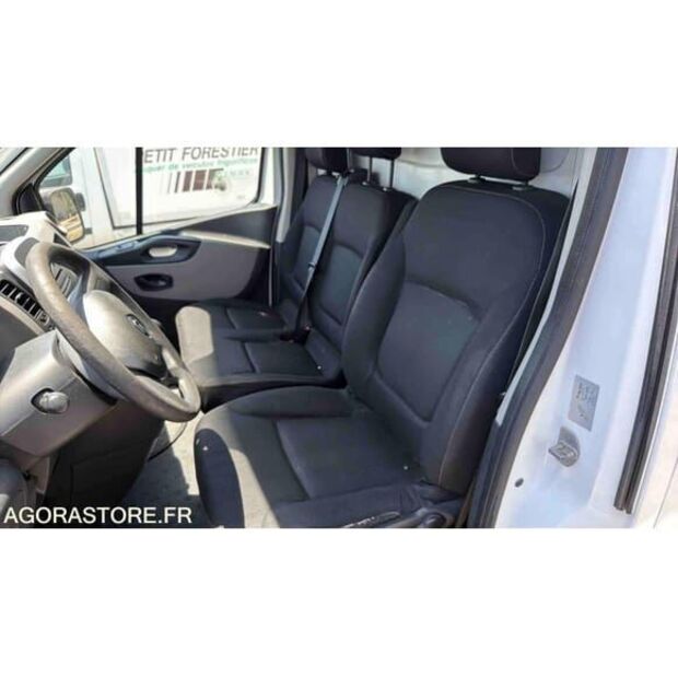 Renault Traffic-48277883