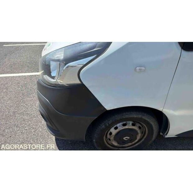 Renault Traffic-48277892