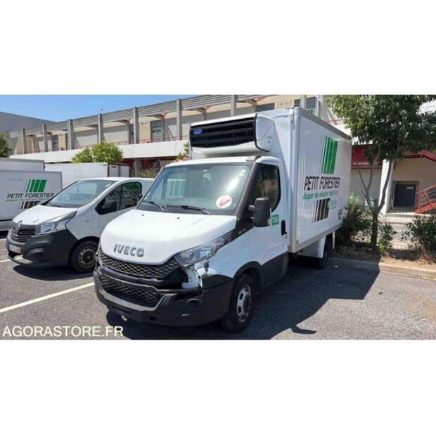 2017 Iveco 35-140-48277966