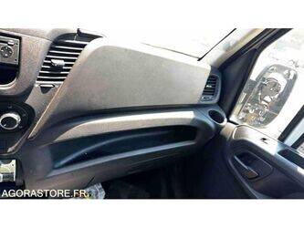 2017-iveco-35-140-1469633-48277975