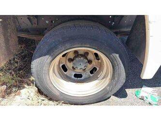 2017-iveco-35-140-1469633-48277981