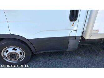 2017-iveco-35-140-1469633-48277989