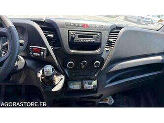2017-iveco-35-140-1469633-48277994