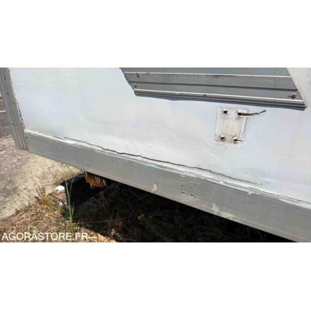 2017 Iveco 35-140-48278003