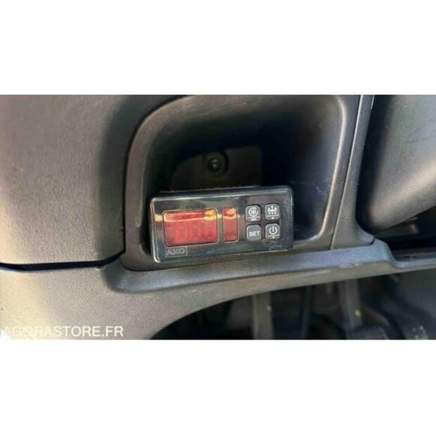 2017 Iveco 35-140-48278004