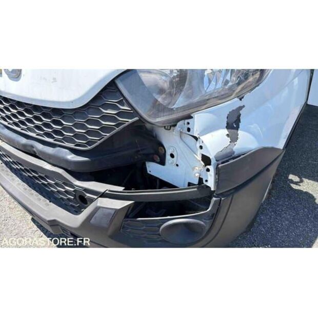 2017 Iveco 35-140-48278008