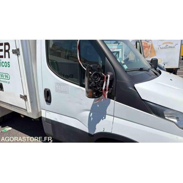 2017 Iveco 35-140-48278012