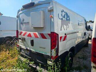 2023-iveco-35s14n-48278445