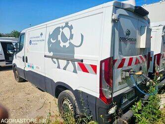 2023-iveco-35s14n-48278462