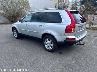 2011-volvo-xc90-48278762