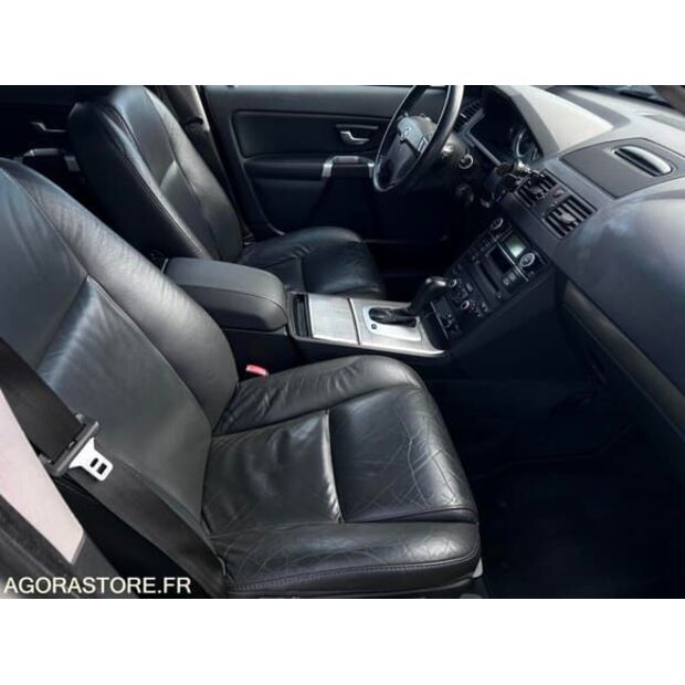 2011 فولفو XC90-48278766