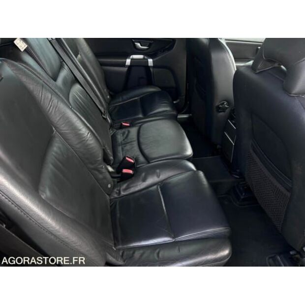 2011 فولفو XC90-48278771