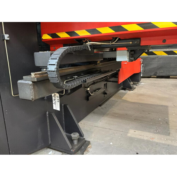 1993 Amada Arcade 210 CNC-48281276