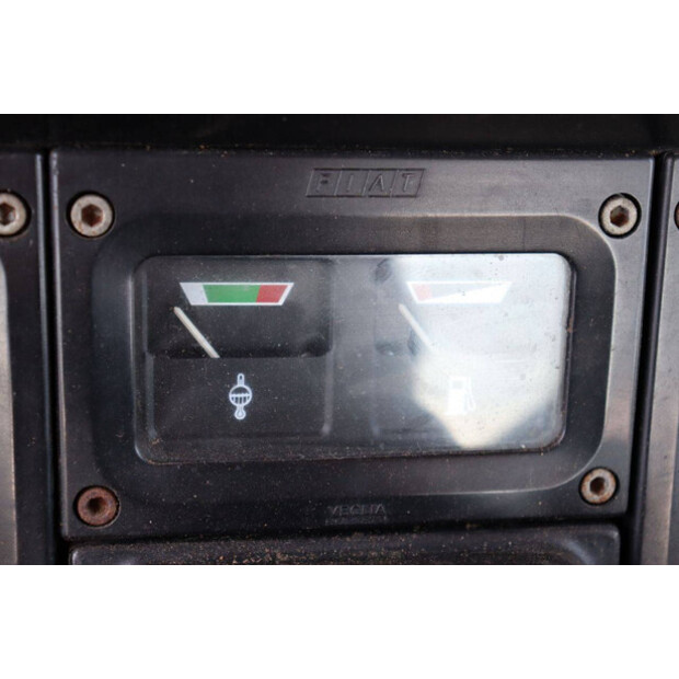 1996 New Holland 180-90DT Turbo-48281973