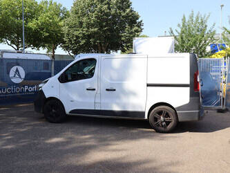 2016-opel-vivaro-b-1469650-48282413