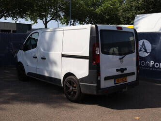 2016-opel-vivaro-b-1469650-48282414