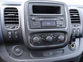 2016-opel-vivaro-b-1469650-48282439