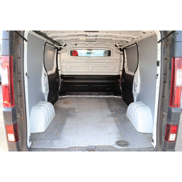 2016 Opel VIVARO-B-48282443