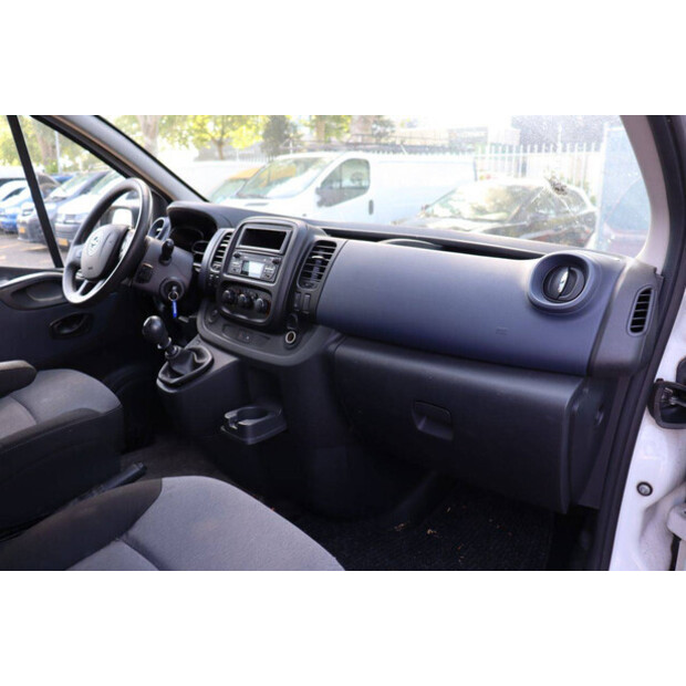 2016 Opel VIVARO-B-48282449