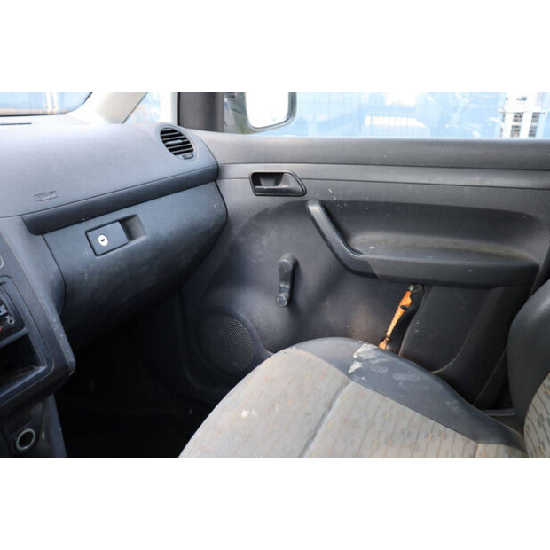 2012 Volkswagen Caddy-48282523