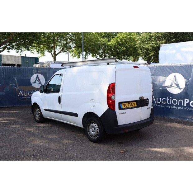 2015 Opel Combo van-48282536