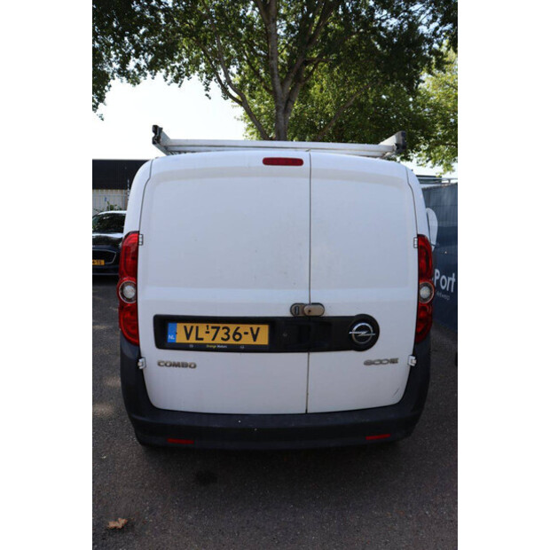 2015 Opel Combo van-48282537