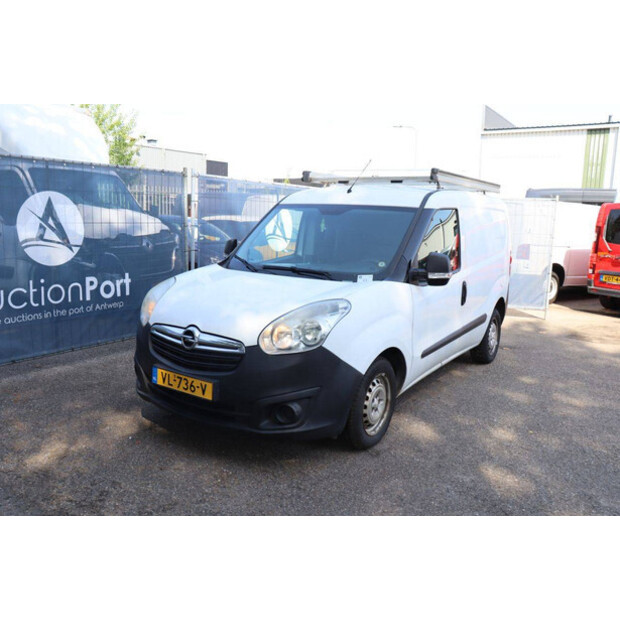 2015 Opel Combo van-48282541