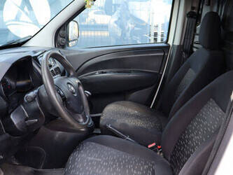 2015-opel-combo-van-1469653-48282552