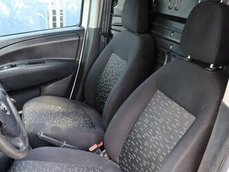 2015-opel-combo-van-1469653-48282553