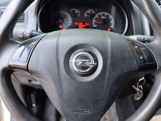 2015-opel-combo-van-1469653-48282556