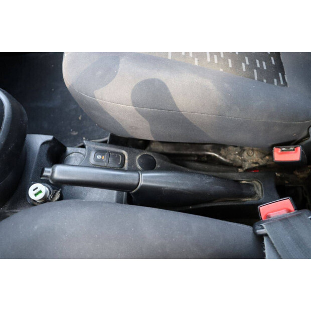 2015 Opel Combo van-48282563
