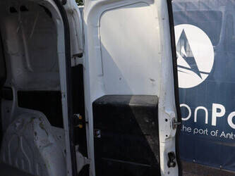 2015-opel-combo-van-1469653-48282568