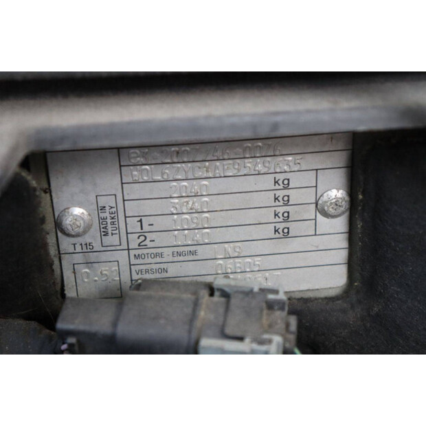 2015 Opel Combo van-48282574