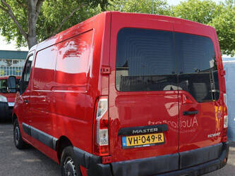 2014-renault-master-1469654-48282578