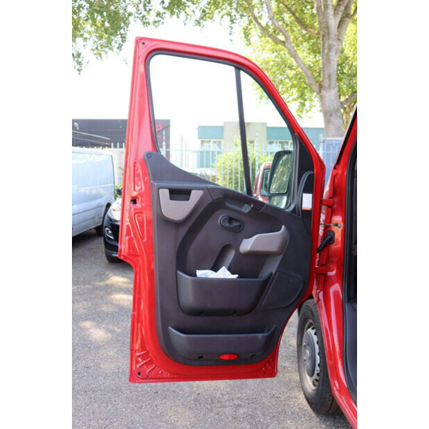 2014 Renault Master-48282592