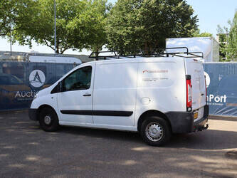 2012-peugeot-expert-1469655-48282620