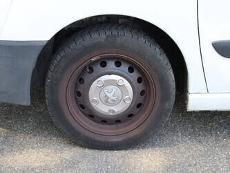 2012-peugeot-expert-1469655-48282630