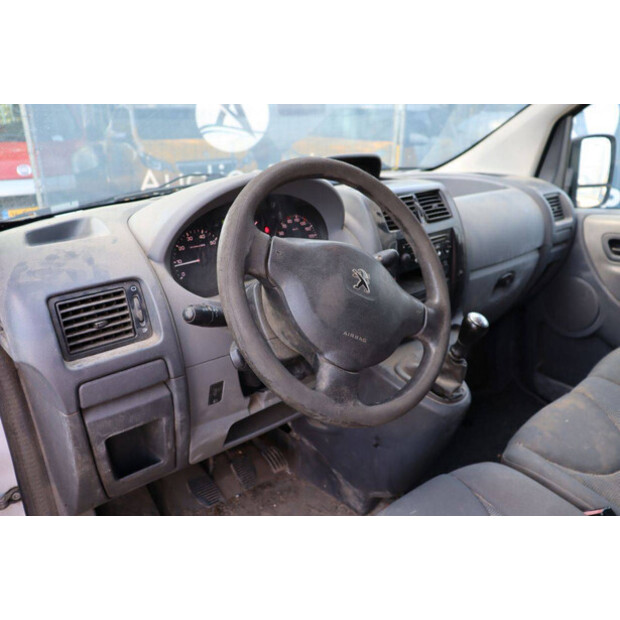 2012 Peugeot Expert-48282639