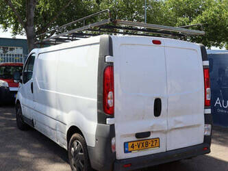 2012-opel-vivaro-1469657-48282708