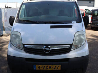 2012-opel-vivaro-1469657-48282712