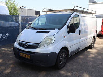 2012-opel-vivaro-1469657-48282713