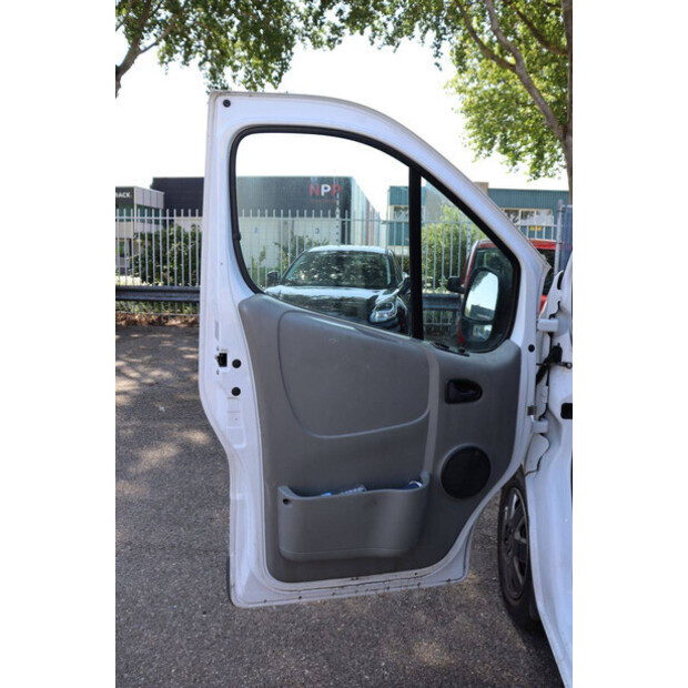 2012 Opel Vivaro-48282721