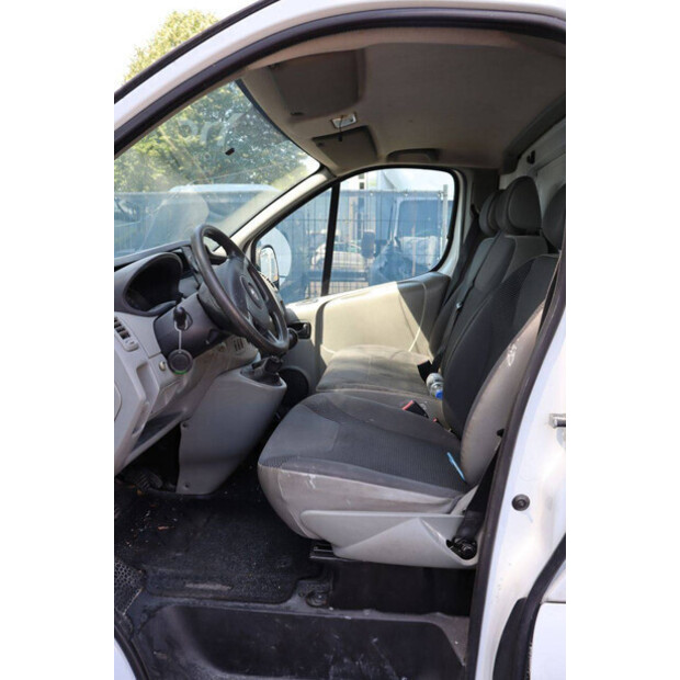 2012 Opel Vivaro-48282723