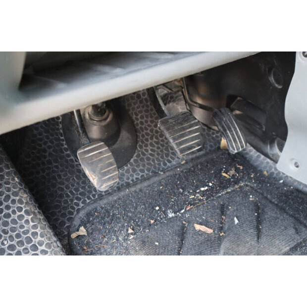 2012 Opel Vivaro-48282726