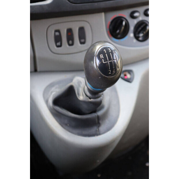 2012 Opel Vivaro-48282734