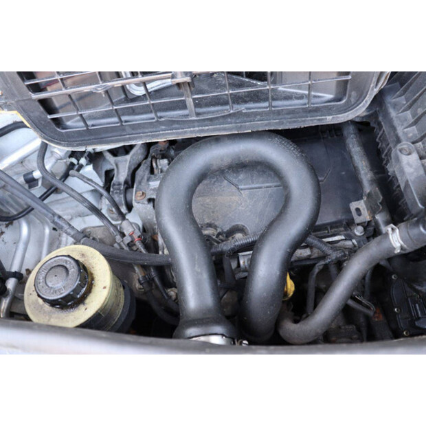 2012 Opel Vivaro-48282749